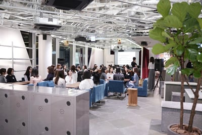 自社のイベントは毎回満員